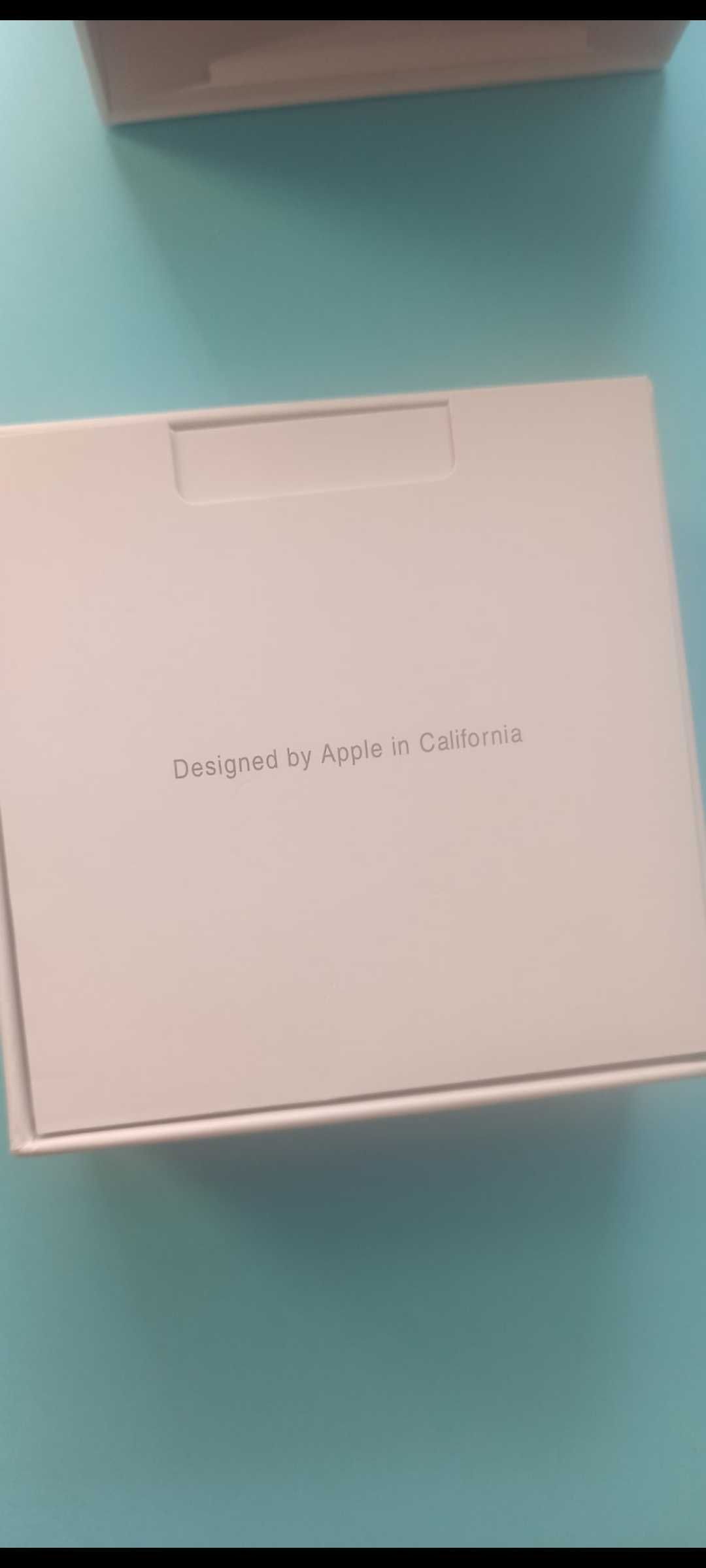 AirPods Pro 2 и 3