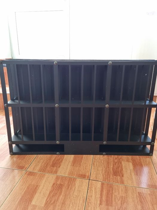 Raft pentru vopseluri metalic