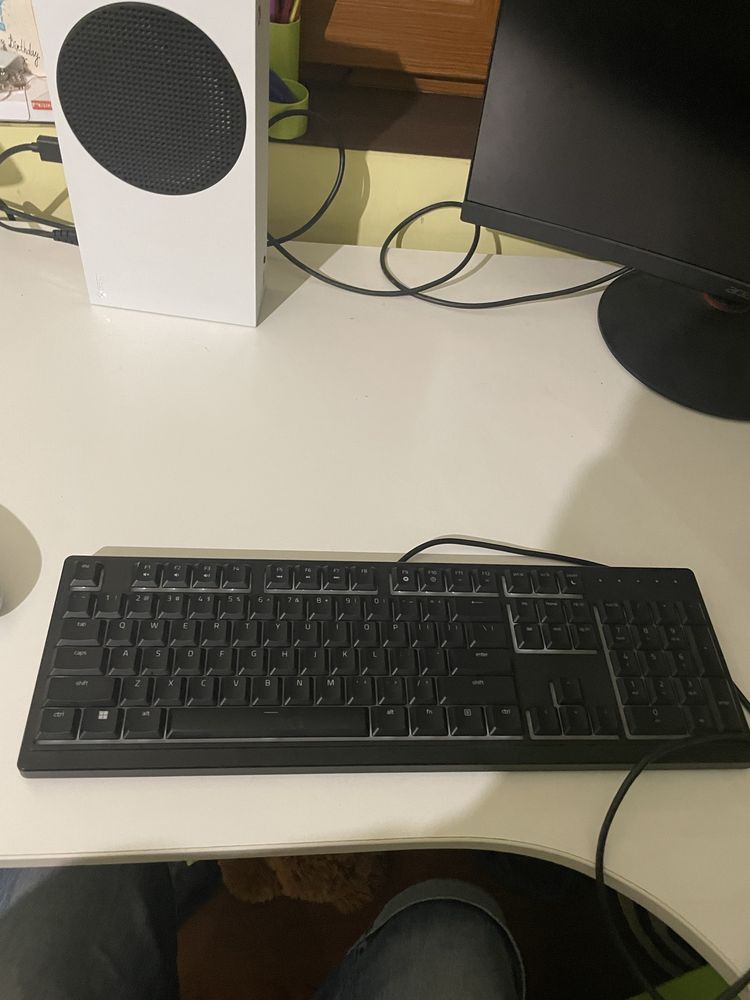 Съпер запазена клавиатура Razer