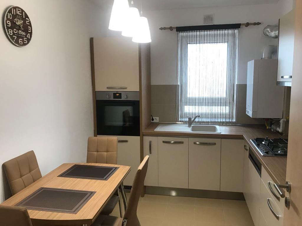 Proprietar ofer spre închiriere apartament cu 2 cam în Kasper Coresi