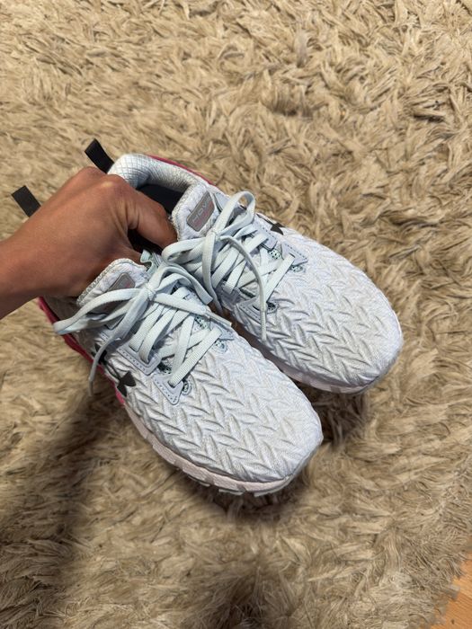 Adidasi Running Under Armour