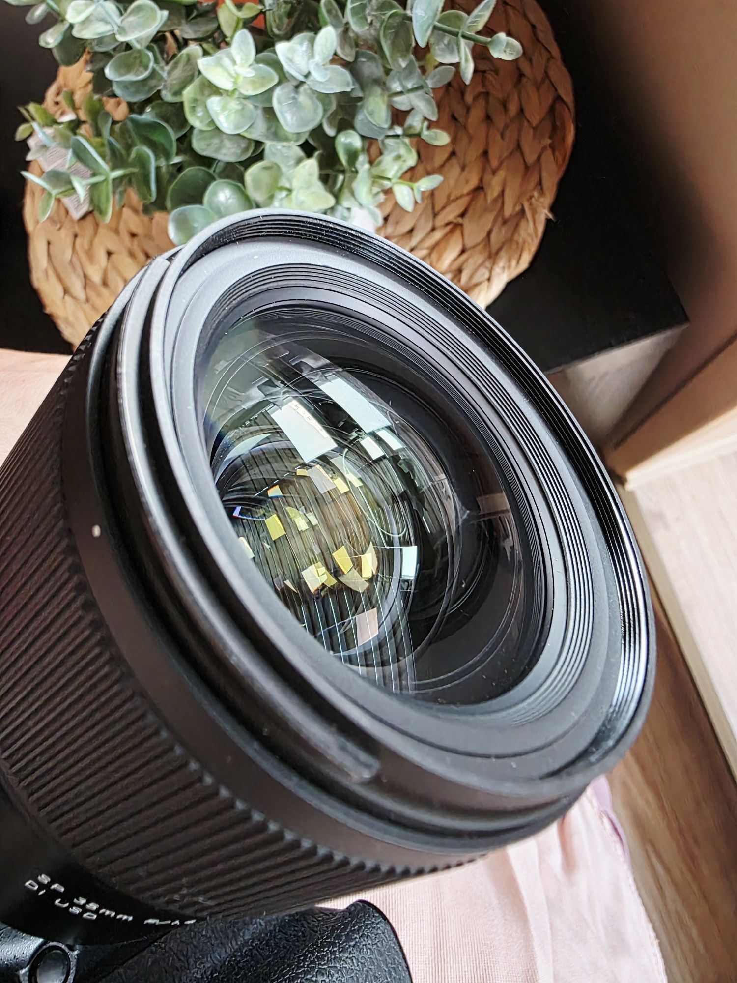 Tamron SP 35mm f/1.4 DI USD