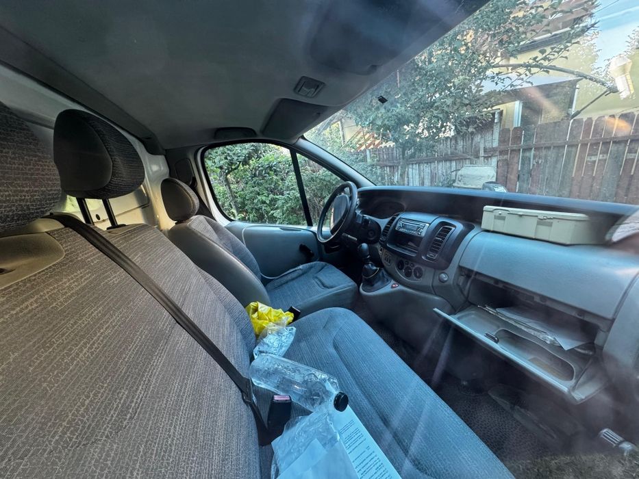 Renault Trafic autoutilitara 2008