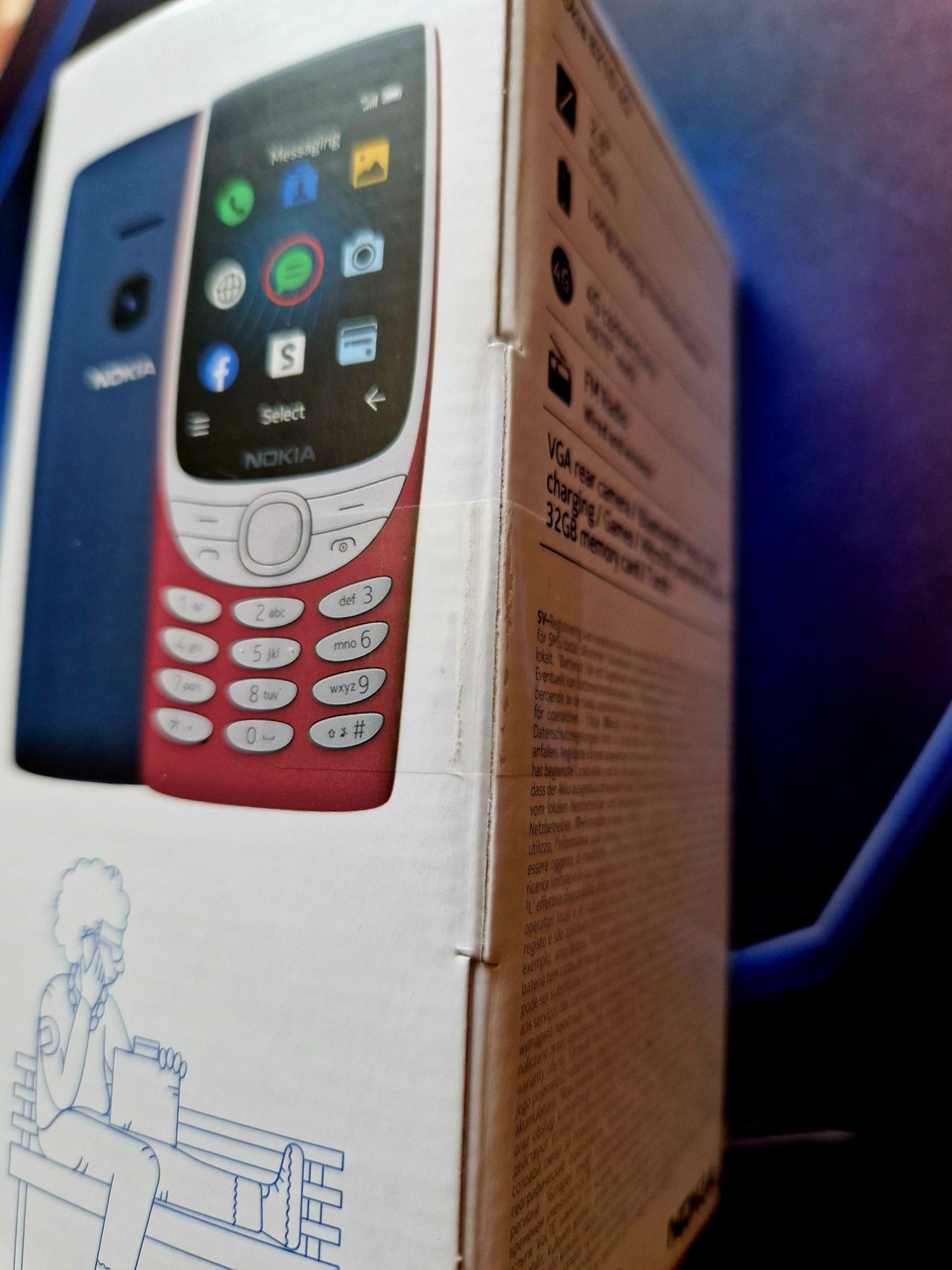 Телефон Nokia 8210 4G
