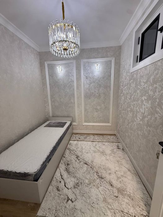 Новастройка 3 хона 2 этаж Вокзалда жойлашган.Агентство