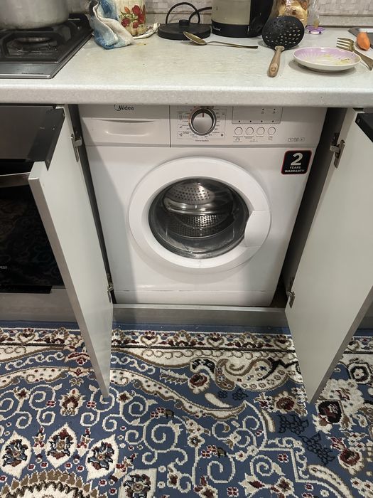 Срочно срочно продам стиральную машину