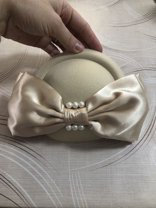 Toca albastra / bej / neagra / grena / alba - diverse modele