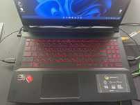 Геймърски лаптоп MSI 15/i7/16GB/SSD