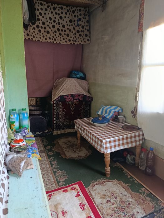 Продается 1/4/4, галерейка, Дубовая, 25м.кв, без ремонта