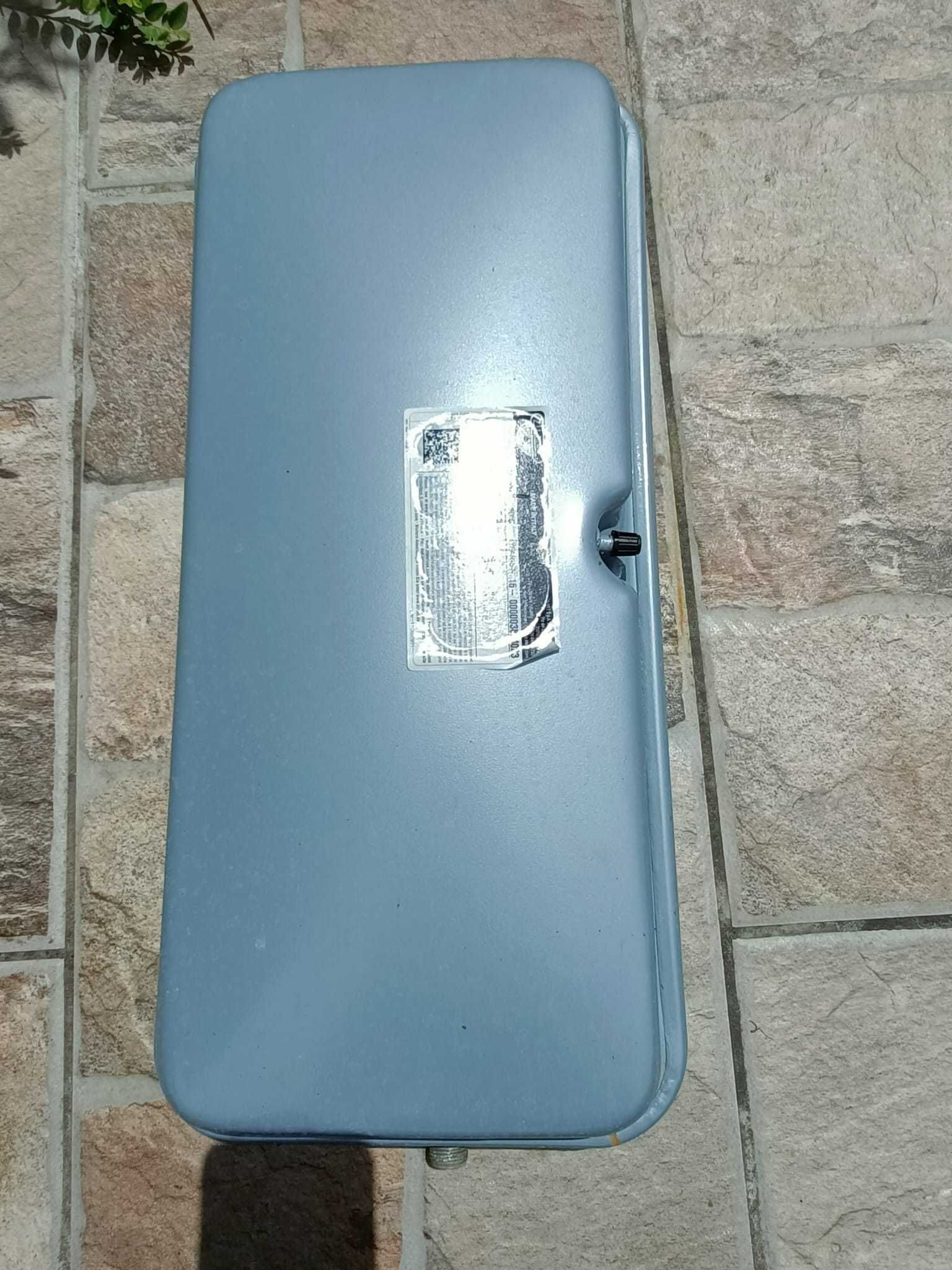 Vasul de expansiune de 9 l pentru Nova Florida DELFIS KC 24.9.