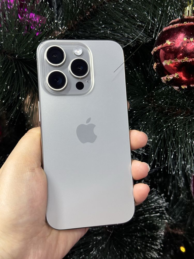 Продается Iphone 15 pro