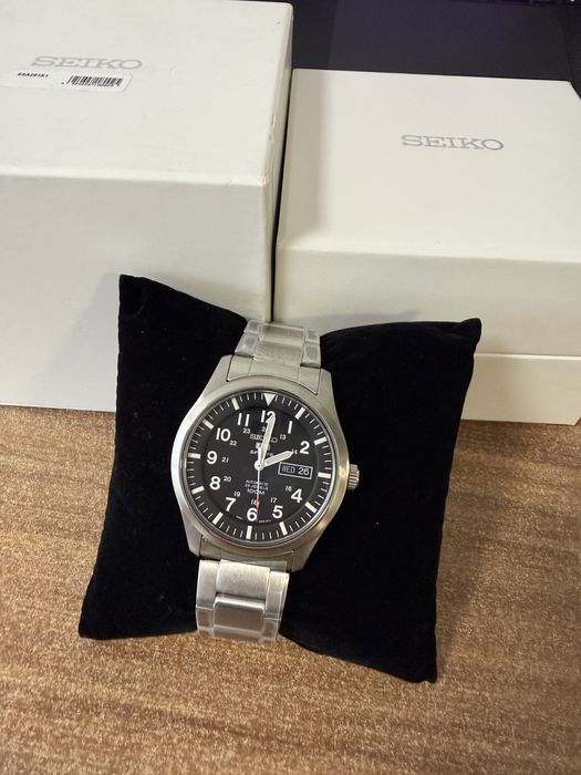 Seiko Ceas argintiu 5 Sports