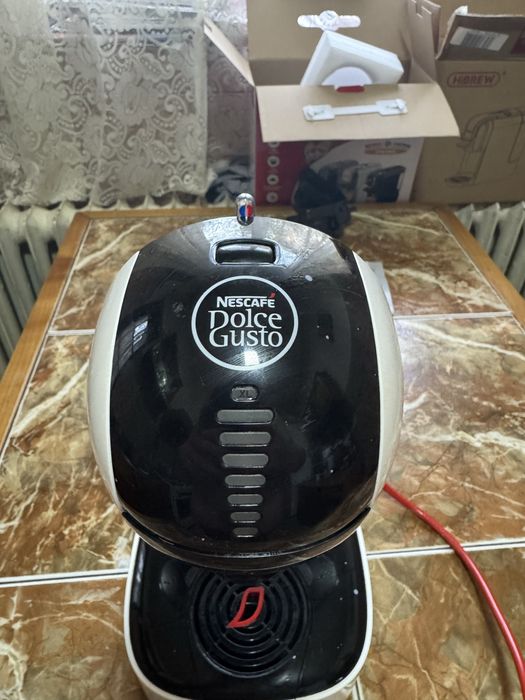 Expresor Dolce Gusto