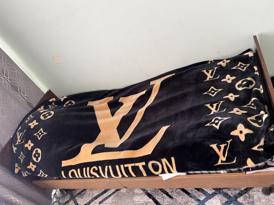 Кровать сотилади 1 кишилик