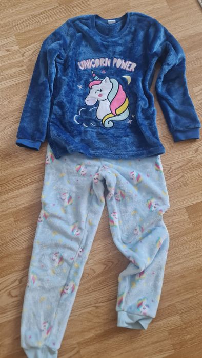 Pijama plusata călduroasă