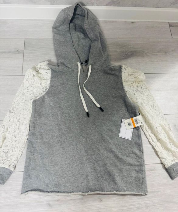 Толстовка европейского бренда