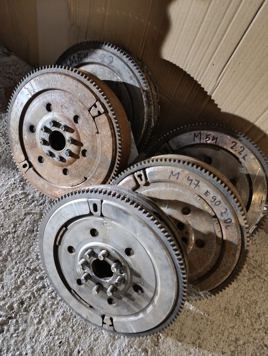 Запчасти BMW мелочи