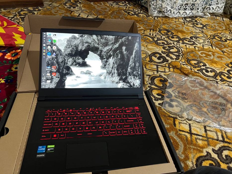 Продается ноутбук новый игровой GF63Thin11SC