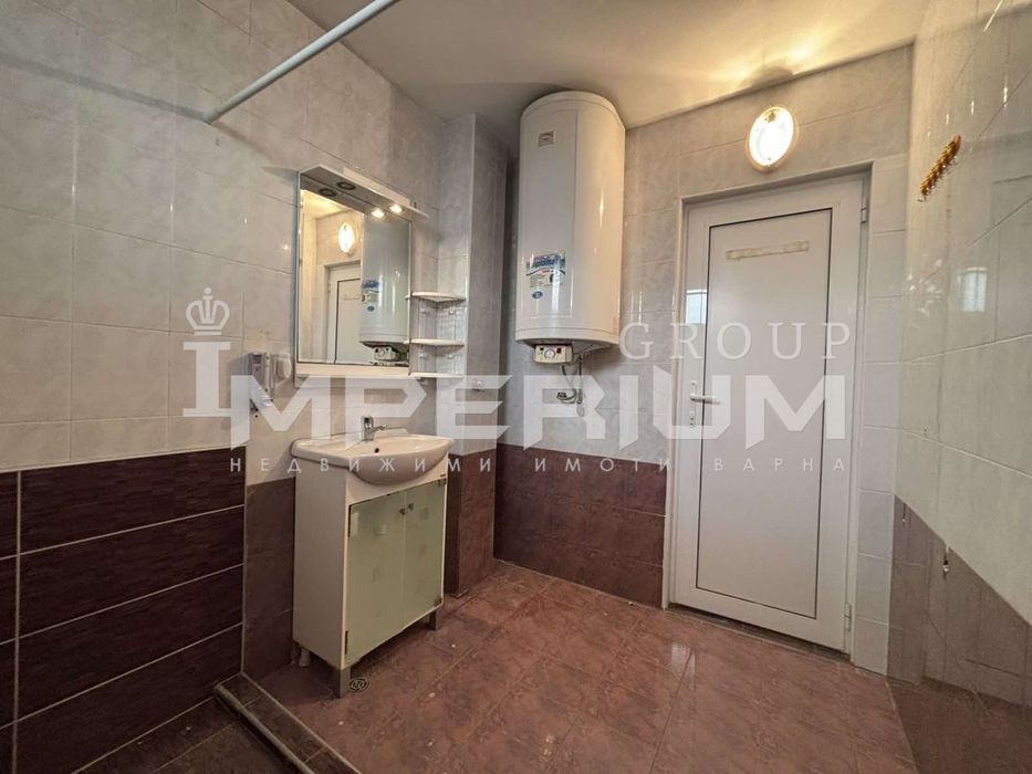 Дава се под наем Двустаен апартамент в Варна, Лятно кино Тракия - 70 кв.м за 357 € - Снимка #7