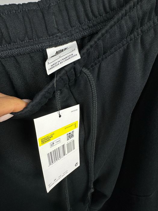 NIKE дамско долнище