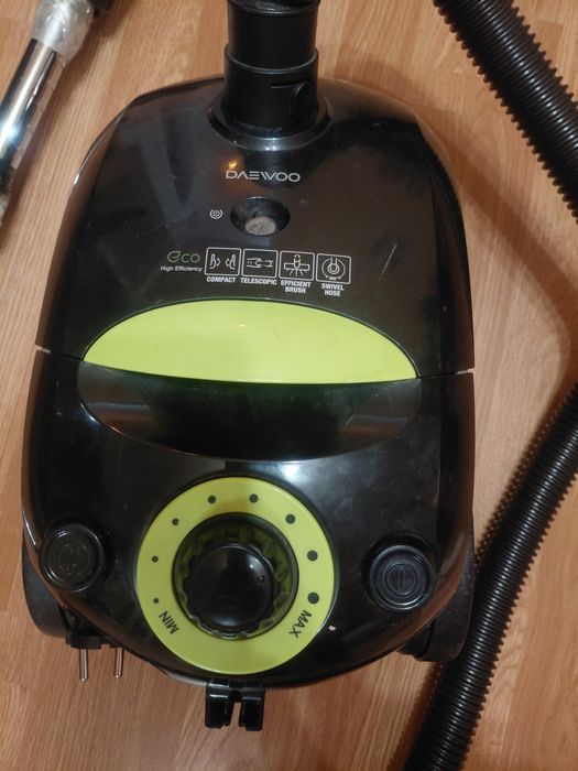 Прахосмукачка Daewoo