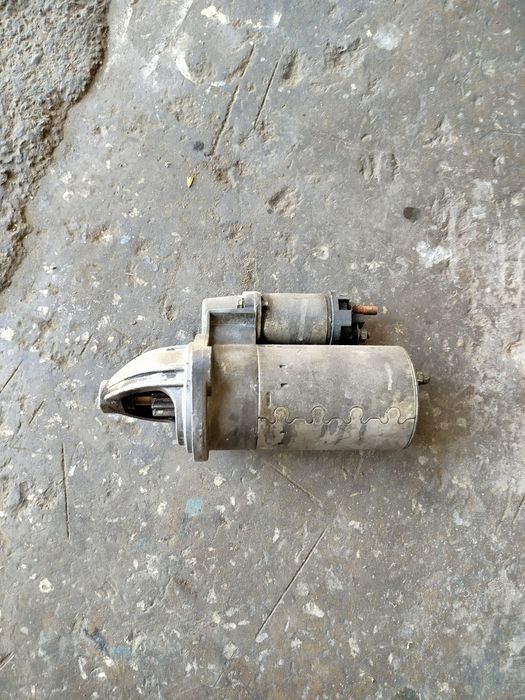 Стартер от м-412 . АЗЛК 2140 АЗЛК 2141.