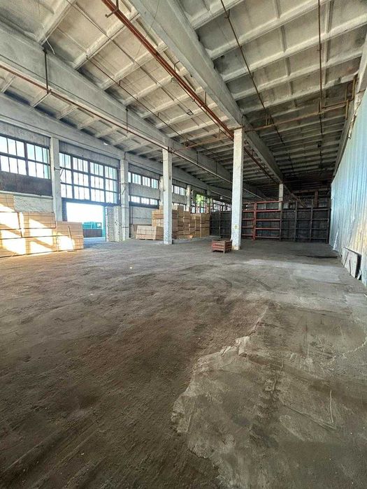 Сдам в аренду склад 465 квм., не отапливаемый