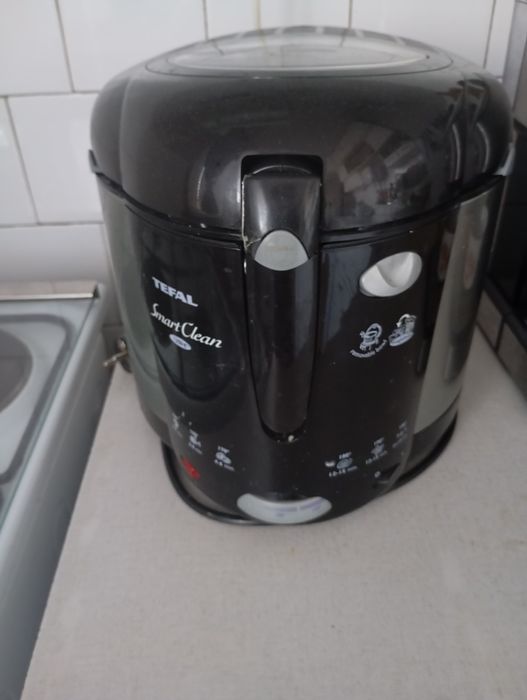Фритюрник Tefal Smart Clean