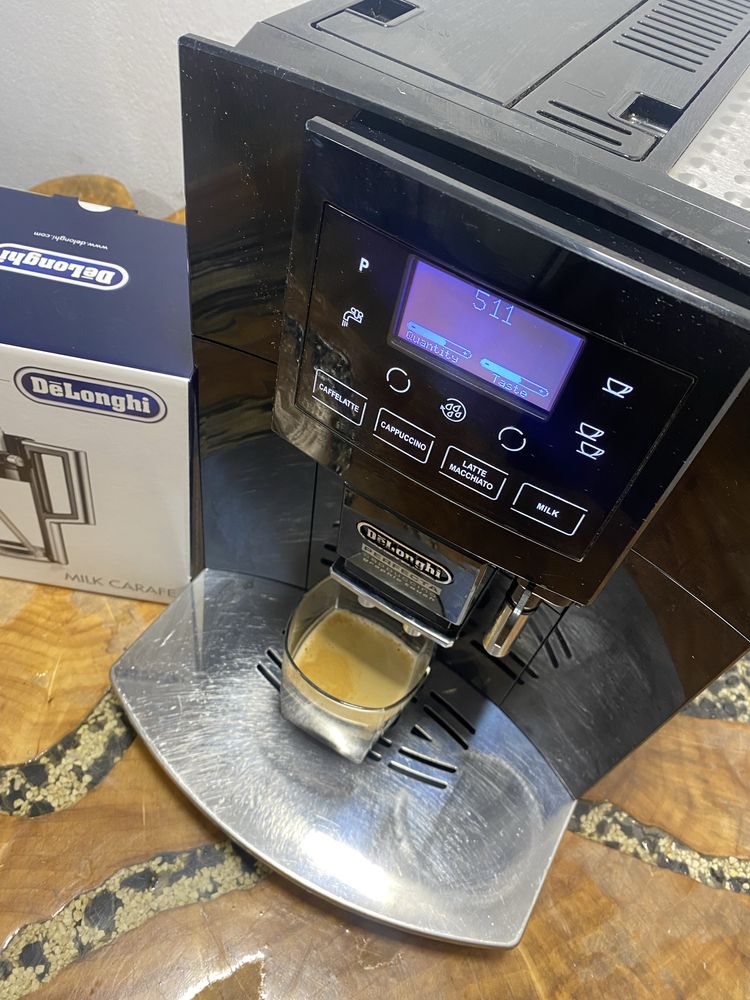 Expresor / espressor delonghi perfecta touch