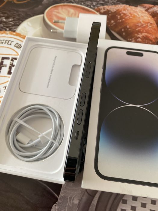 Продавам Iphone 14 Pro