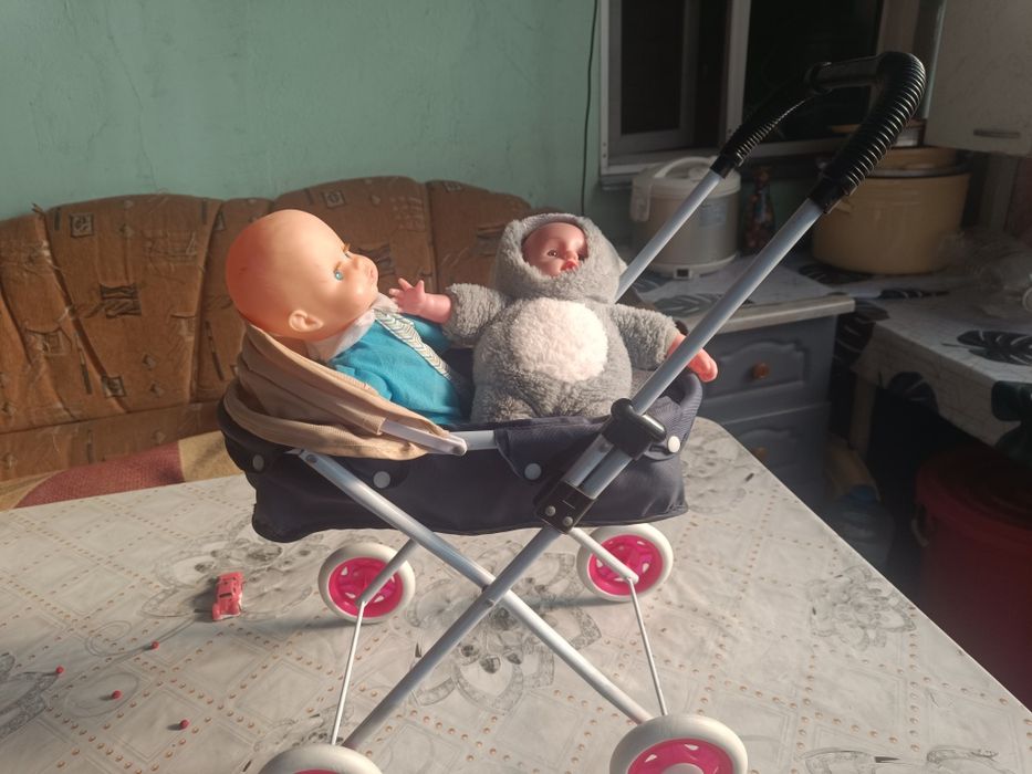 Продам коляску для кукол