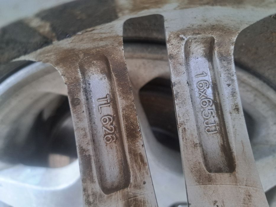 Продается колеса зимные