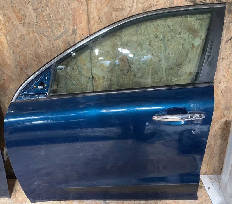 Предна лява врата Kia Niro C3U