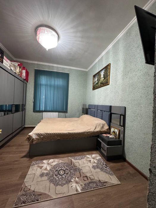 6 mikda katej sotiladi yul ustida