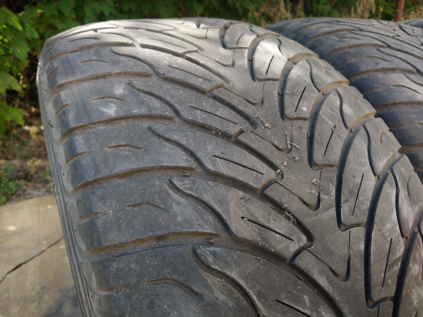 Комплект летних шин 275/55 R 17