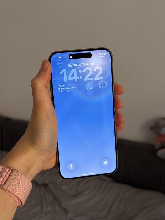 Iphone 15 pro max 256, 2 Sim карты,  заряд 88%