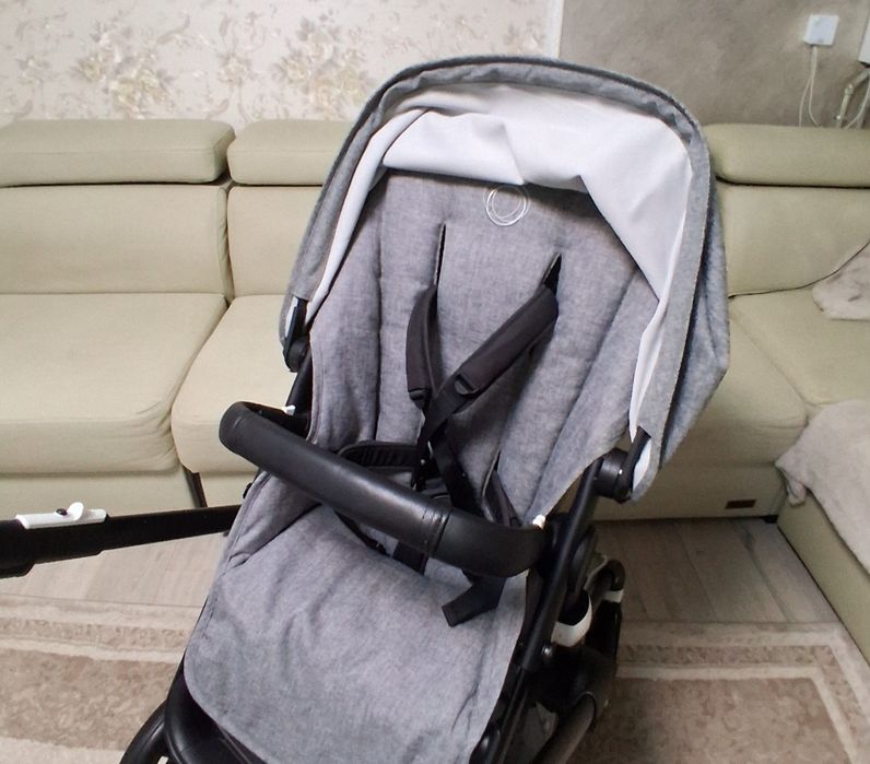 Carucior Bugaboo fox set 3in1