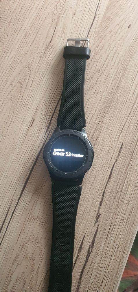 Смарт часовник Samsung  Gear s3 Frontier