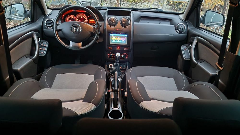 Dacia Duster Prestige / 4x4 / 1.5 diesel / 2016 / 109 cai putere
