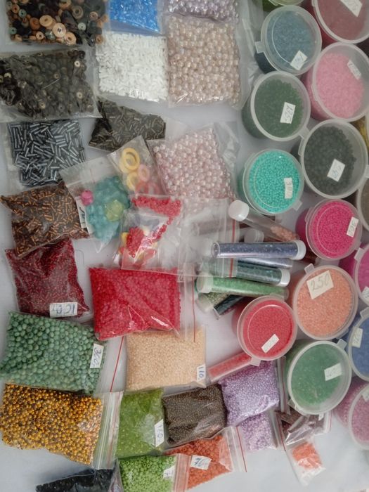 БИСЕР китайский. Бусины и камни Стеклярус. Рубка . Фурнитура