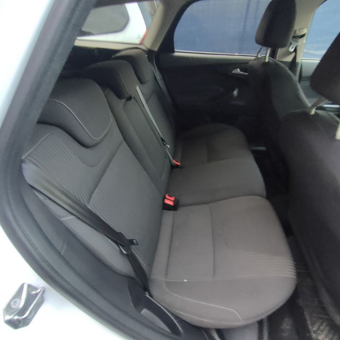 FORD focus dieset 2015 perfecta stare ieftin Garanție transport gratui