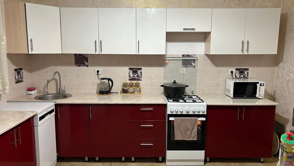 Кухонный гарнитур