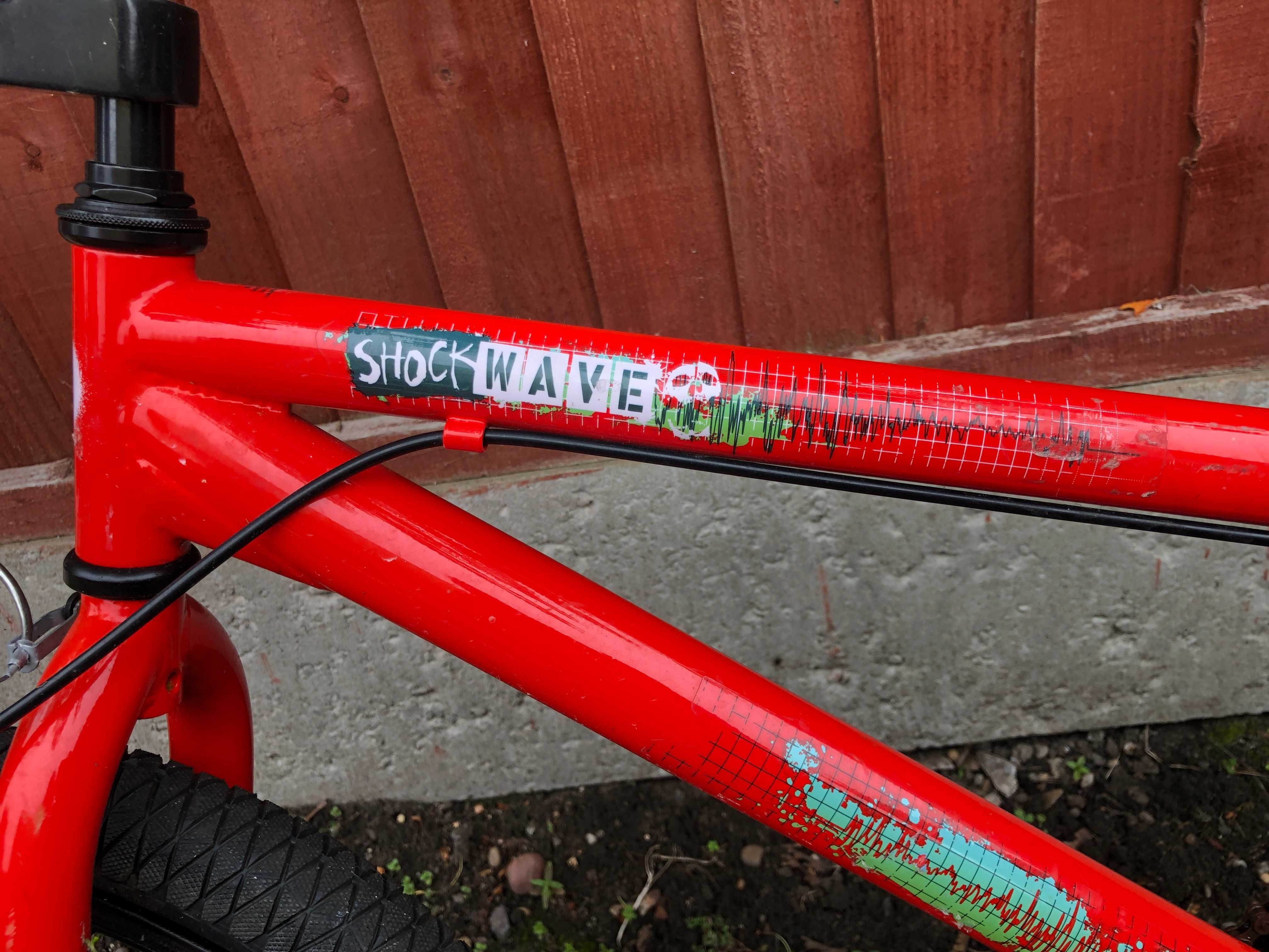 Велосипед BMX X-Rated Shockwave 20 инча