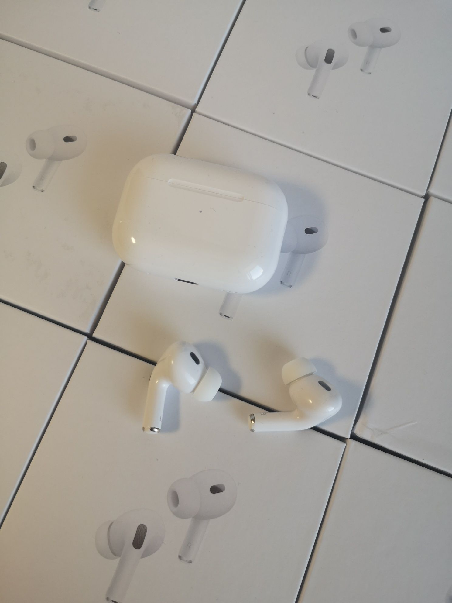 Наушники Apple AirPods Pro 2