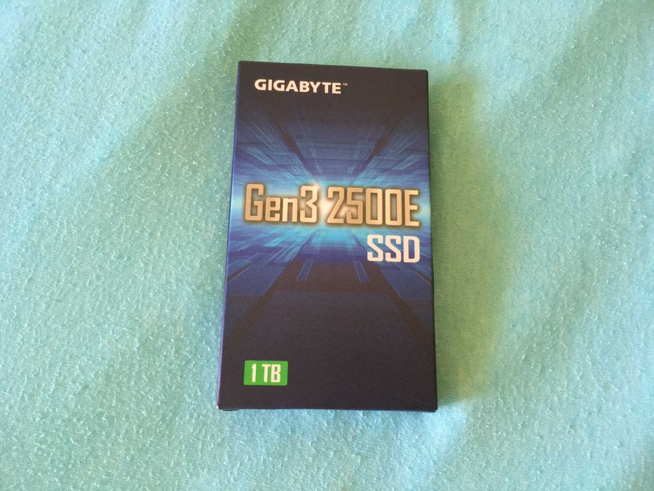 ssd 1 tb m.2 nvme Gigabyte, m2 pcie, nou