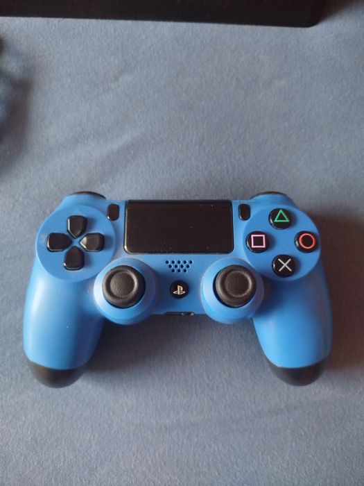 Ps4 Slim 1TB 9.60 Software + стойка