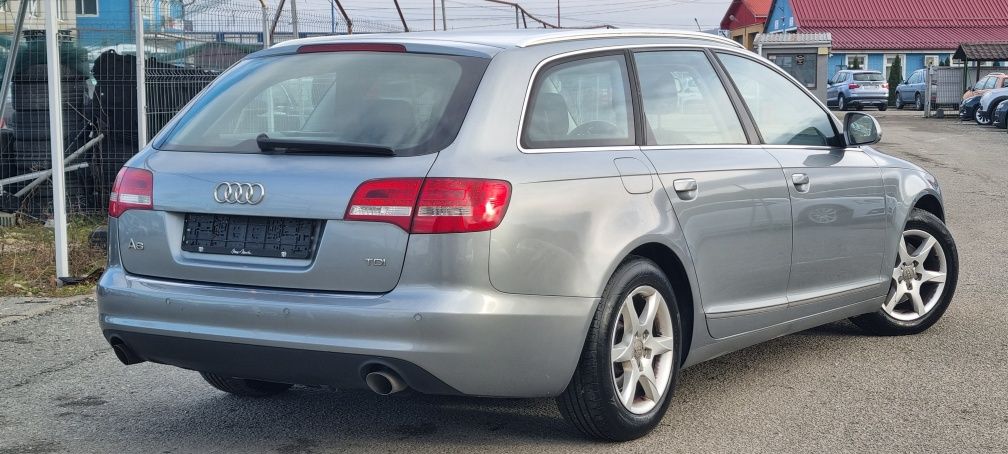 Audi A6 Facelift Exclusive 2.0 -Tdi-2012 !