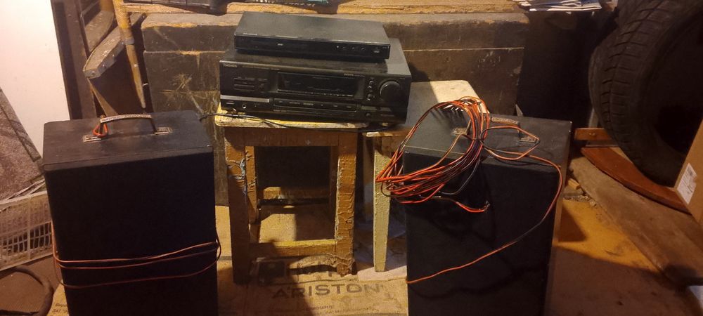 Музыкальный центр, аппаратура для сцены