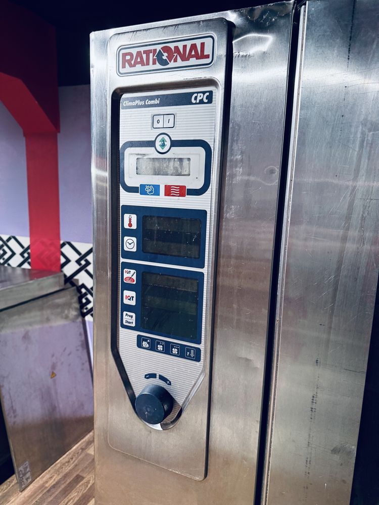 Rational Cuptor 10 tavi convectie
