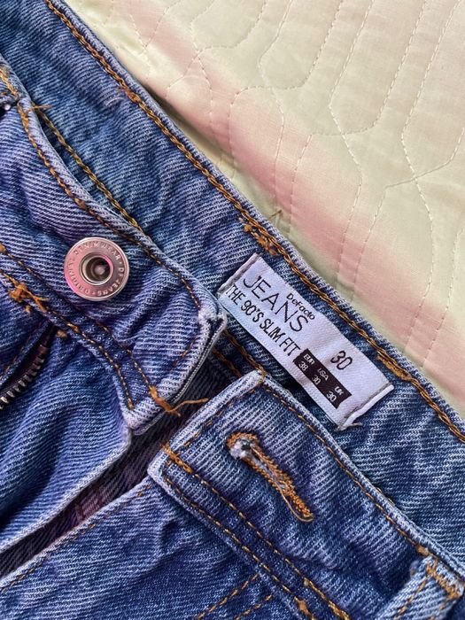 Продам мужские джинсы